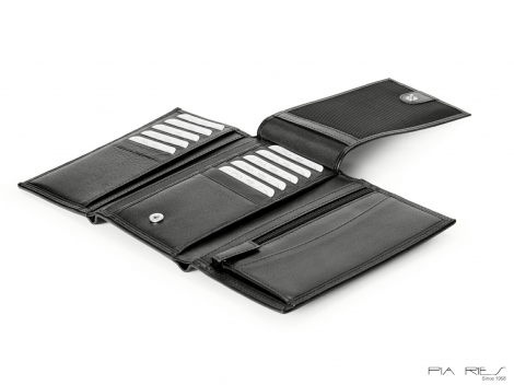 Класически портфейл с 3 крила