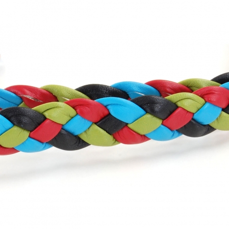 Цветен ключодържател подходящ за врат