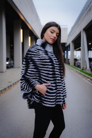 Дамска пелерина Rex Chinchilla - Ice Grey with Black